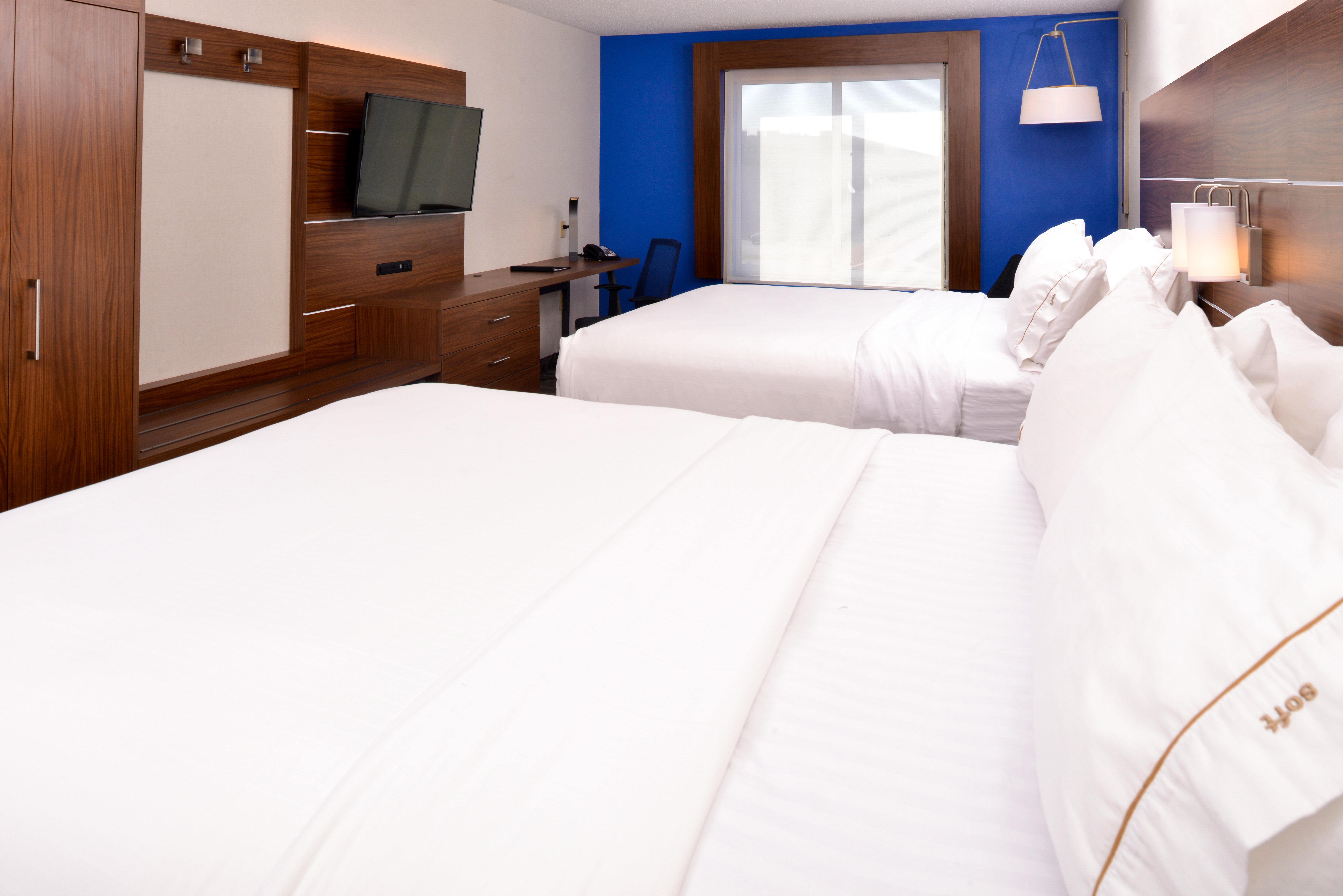 Holiday Inn Express Hotel & Suites Urbana-Champaign-U Of I Area By Ihg Exterior photo